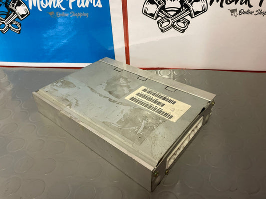 Amplificador audio JEEP GRAND CHEROKEE WH WK 05059073AN