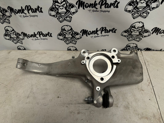 Mangueta delantera izquierda TESLA MODEL 3 1044311-00-E , Original