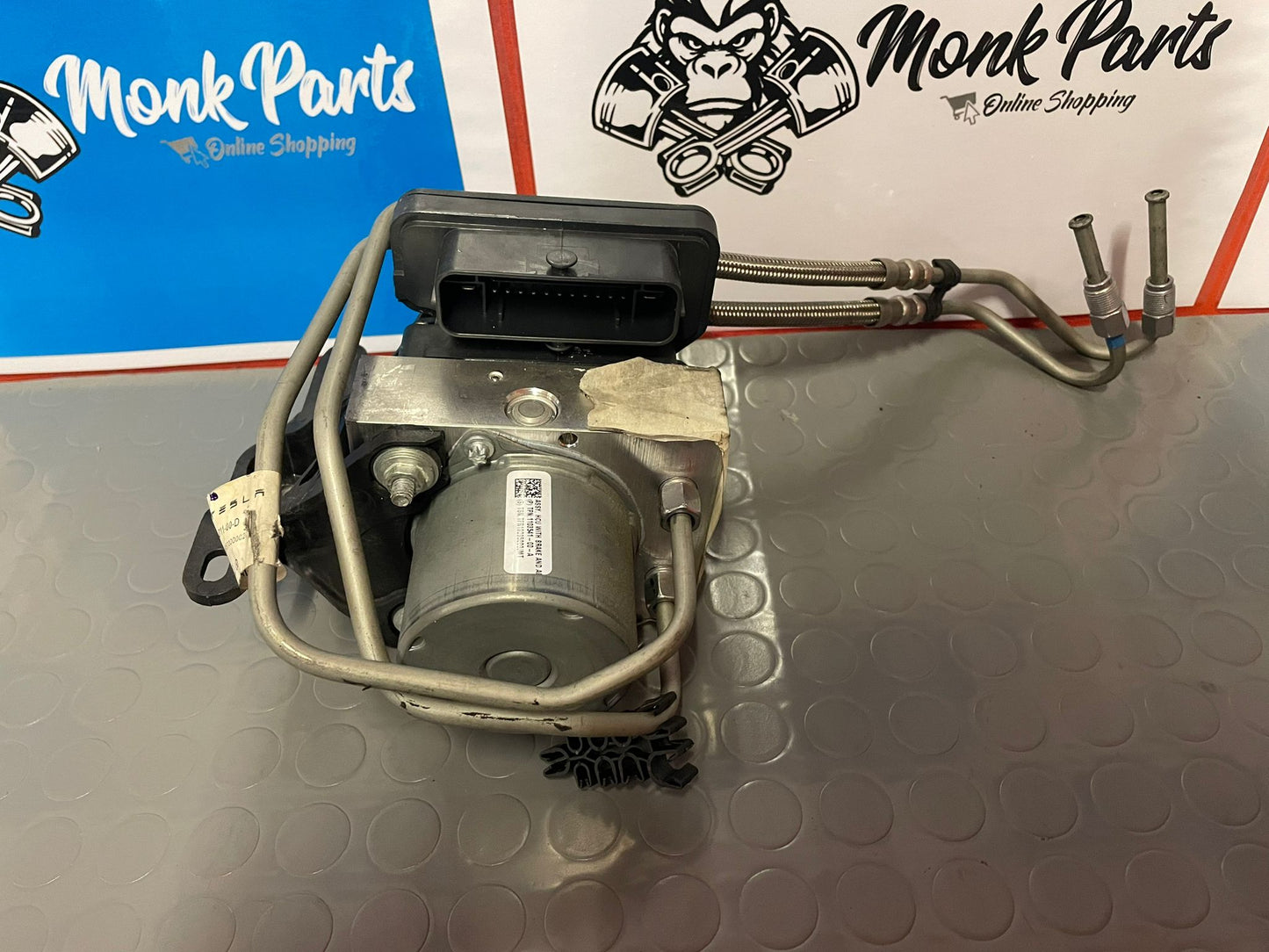 Modulo ABS TESLA MODEL 3 1103541-00-A