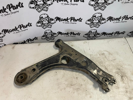 Brazo suspensión izquierdo VOLKSWAGEN GOLF III 3 1H0407159