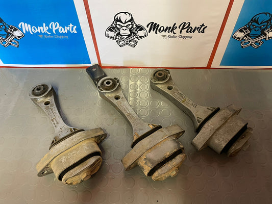 Soporte motor trasero VW GOLF IV 4 1.9 1J0199851