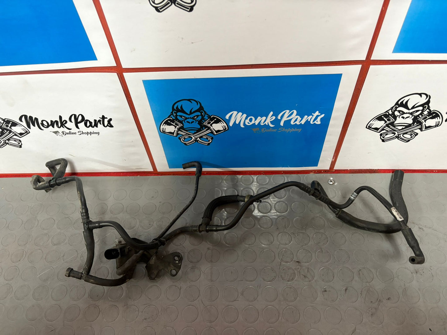 Válvula solenoide AUDI VOLKSWAGEN 1K0906283A