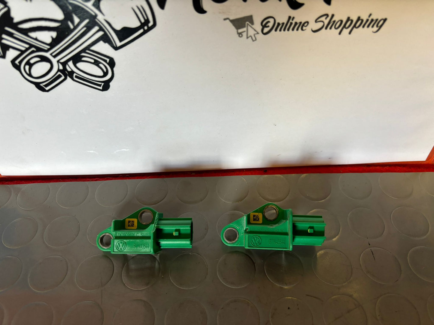 Sensor impacto AUDI A4 A5 A6 Q5 1K0909606C (precio unidad)
