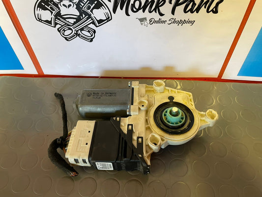 Motor elevalunas trasero derecho VW GOLF V 5 1K0959704F