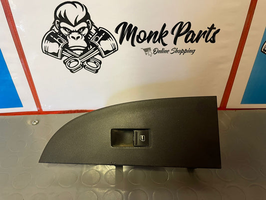 Mando elevalunas delantero derecho SEAT LEON 2 1P1867172