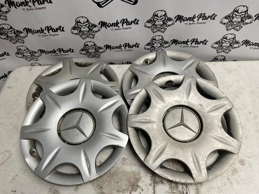 Tapacubos MERCEDES C y E 16'' 2104010324