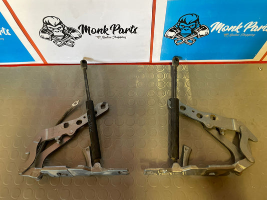 Bisagras capo BMW X3 E83 3453239-01 3453240-01