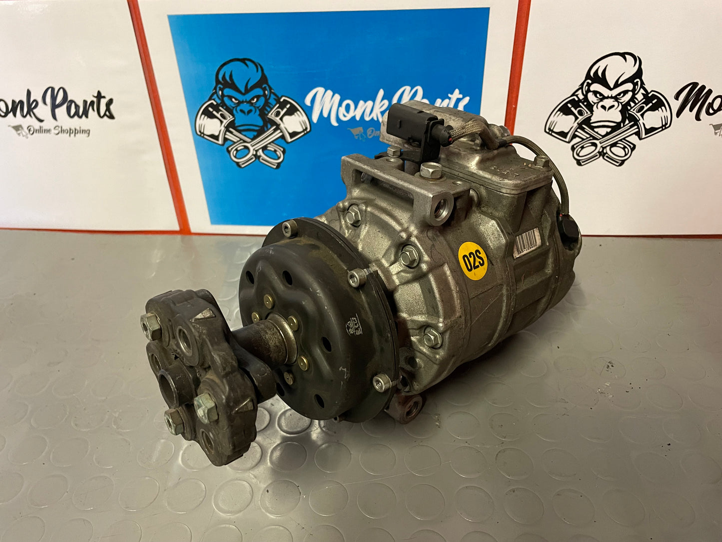 Compresor A/C aire acondicionado VW TOUAREG 3D0820805B