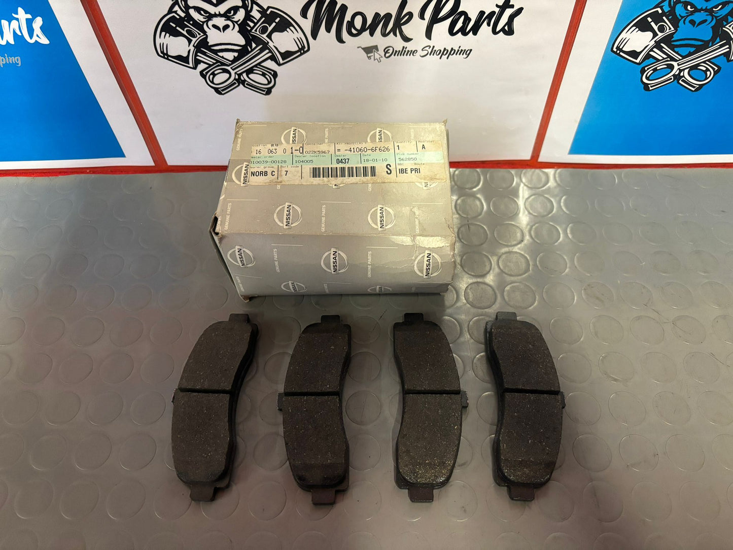 Pastillas freno delanteras NISSAN MICRA K11 41060-6F626 , NUEVAS
