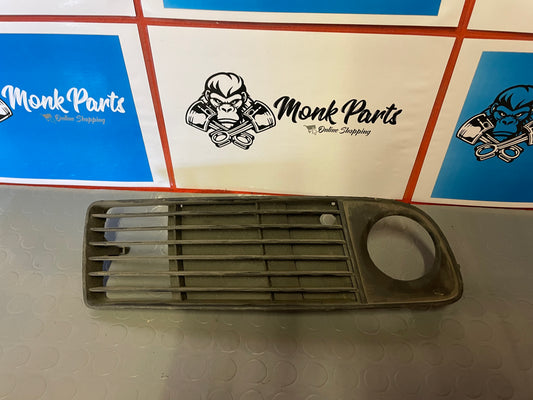Rejilla delantera derecha AUDI A6 C5 4B0807682
