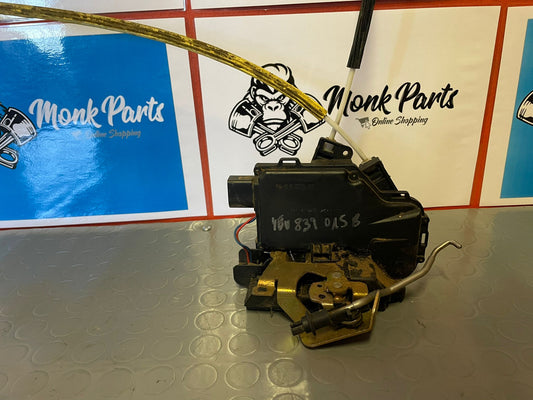 Cerradura trasera izquierda AUDI A6 C5 4B0839015B