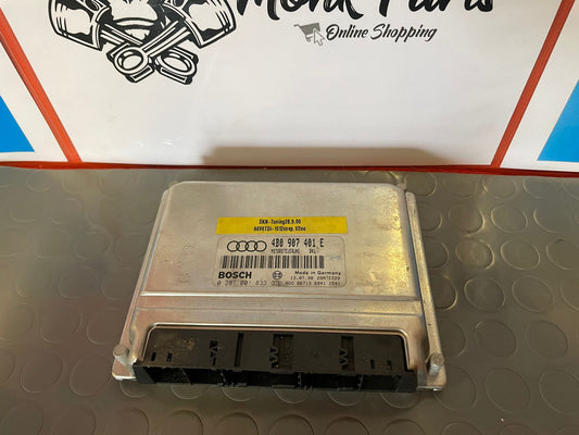 ECU Centralita motor AUDI A6 C5 2.5 4B0907401E