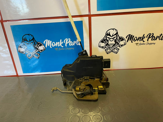 Cerradura delantera derecha AUDI A6 C5 4B1837016B