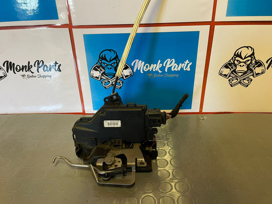 Cerradura delantera derecha AUDI A4 B6 4B1837016G