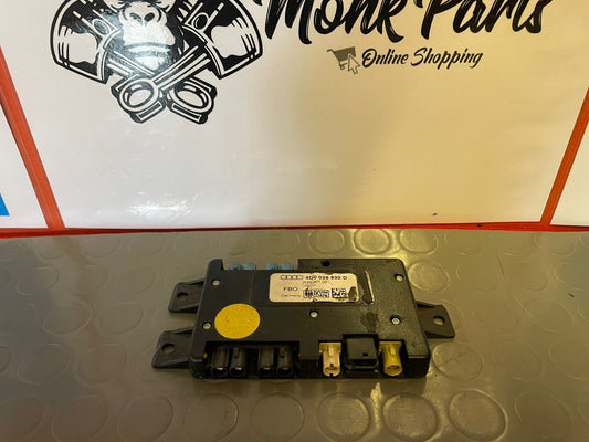 Amplificador antena AUDI A6 A8 4D0035530D