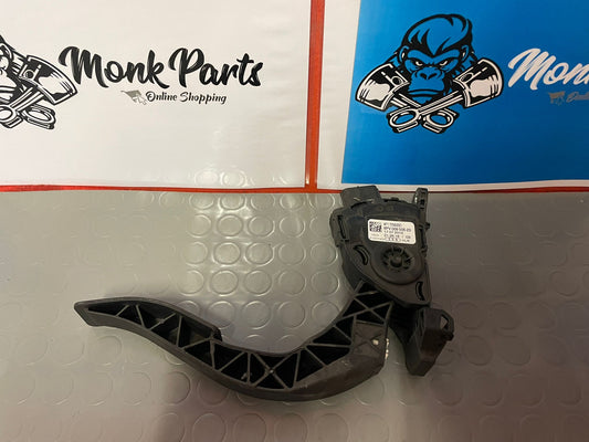 Potenciometro acelerador AUDI A6 C6 4F1723523D