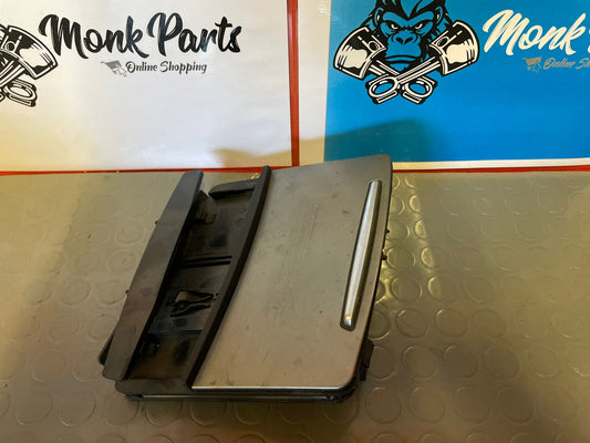 Cenicero AUDI A6 C6 4F1857951