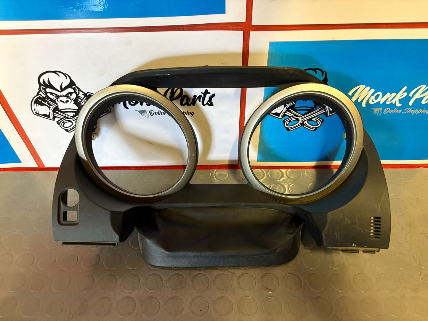 Moldura cuadro instrumentos TOYOTA LAND CRUISER J15 150 55404-60250