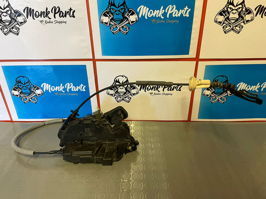 Cerradura delantera izquierda VW POLO 5TB837015A