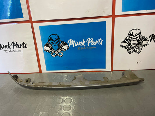 Pestaña faro derecha NISSAN PRIMERA P10 62322RH