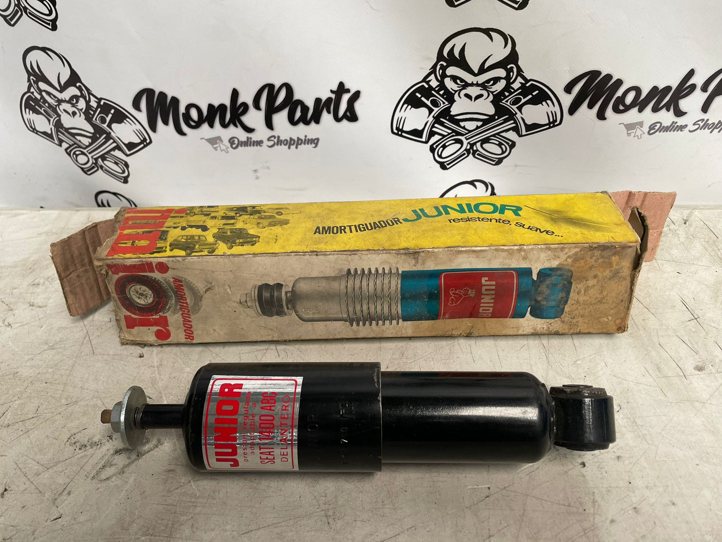 Amortiguador SEAT 1400 , NUEVO , marca Junior 670740F