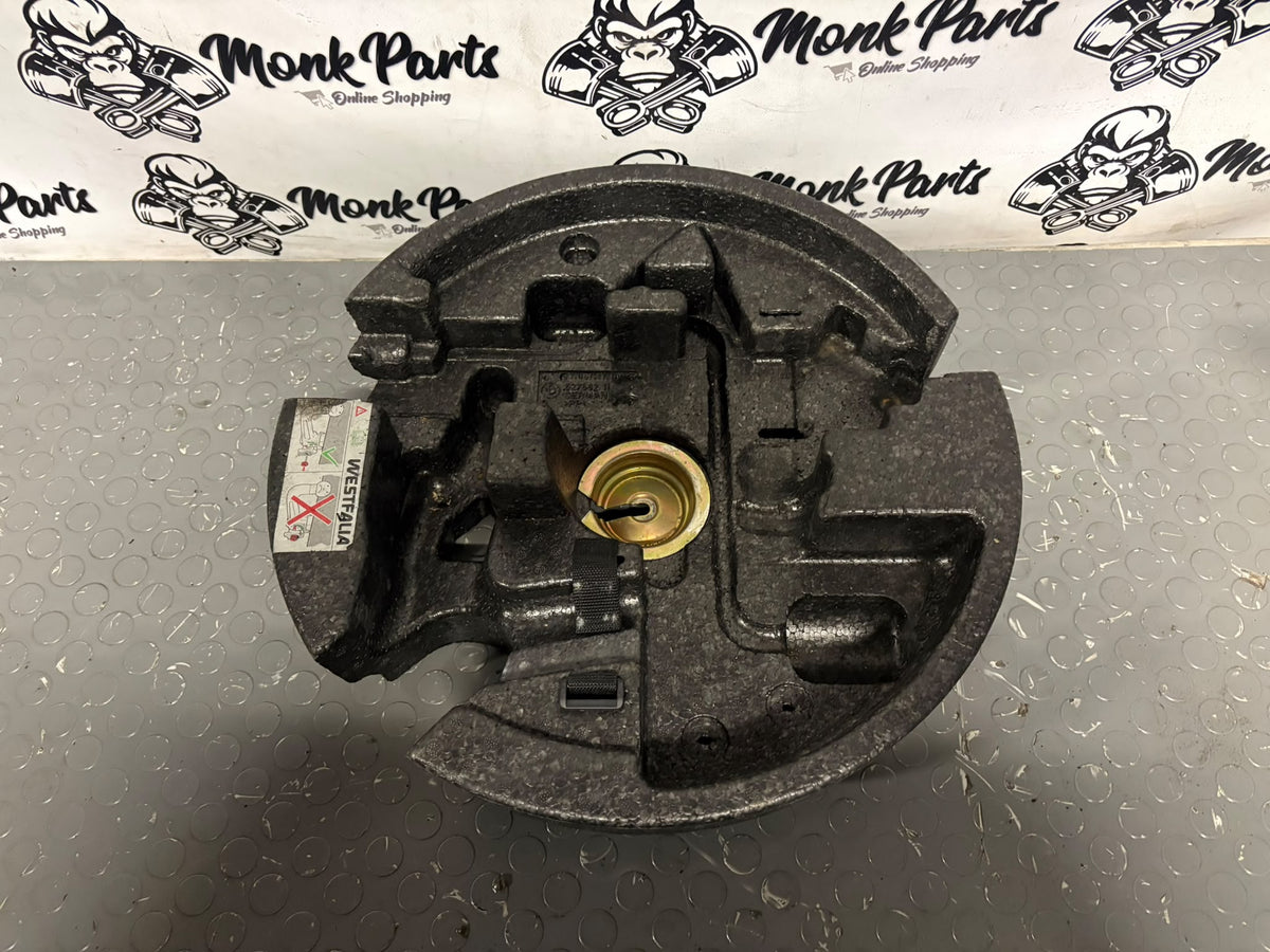 Soporte herramientas maletero BMW SERIE 5 E60 6758781-02