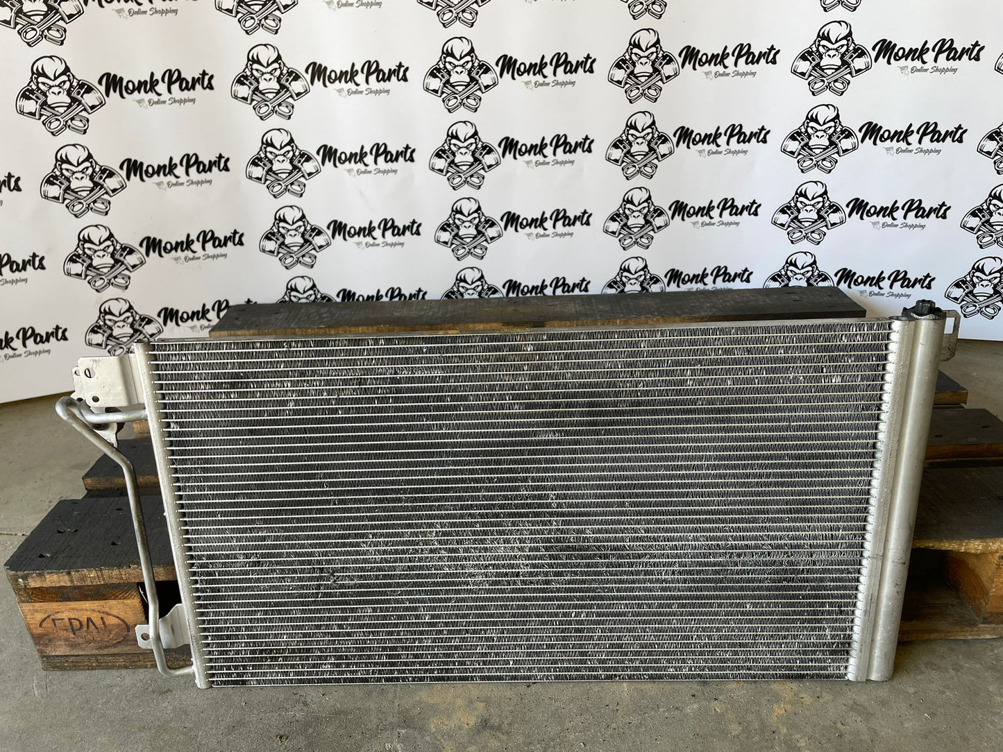 Radiador A/C aire acondicionado VW TRANSPORTER T5 2.5 7H0820411E