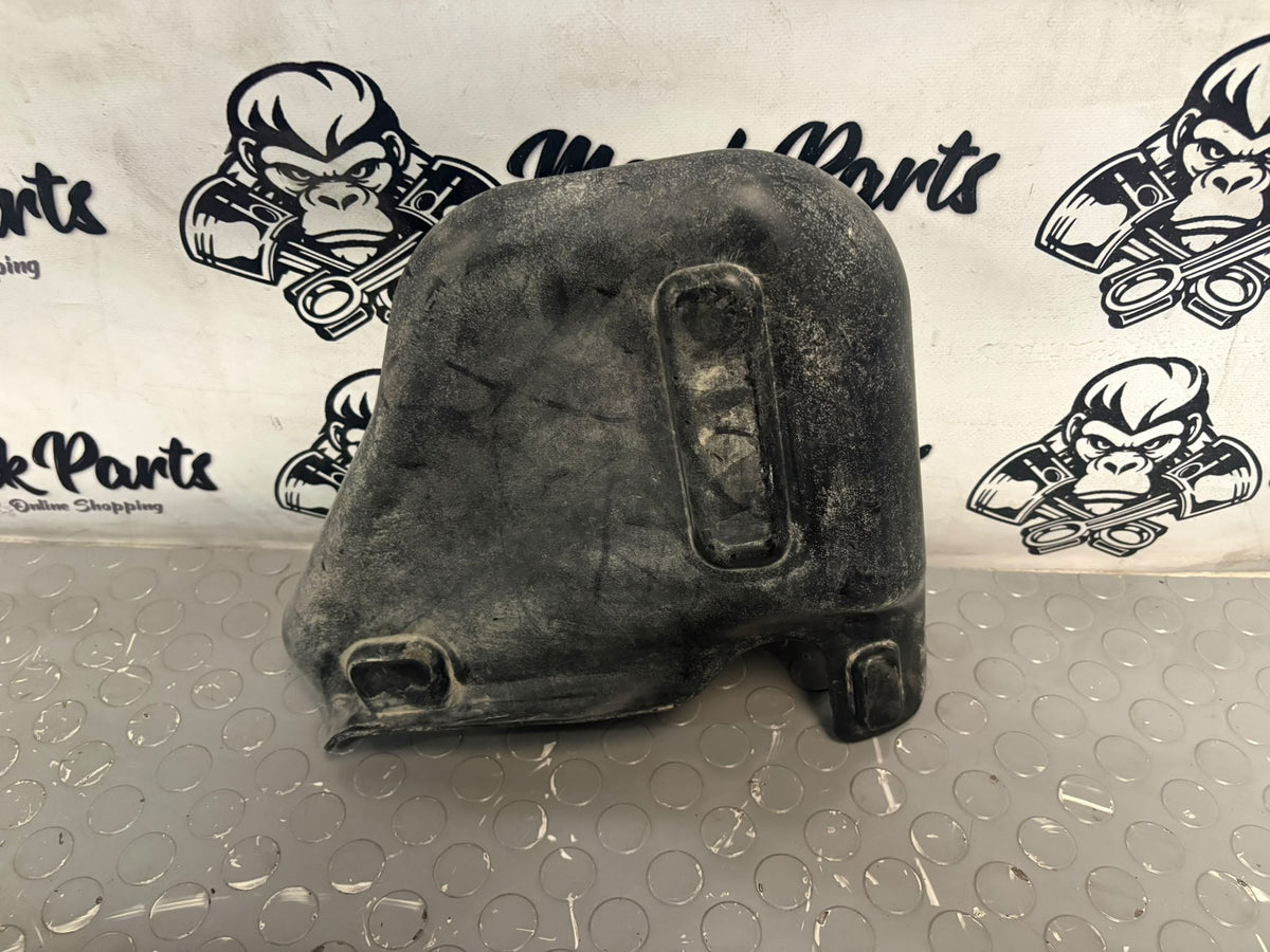 Protector deposito VW TOUAREG y PORSCHE CAYENNE 7L0201980
