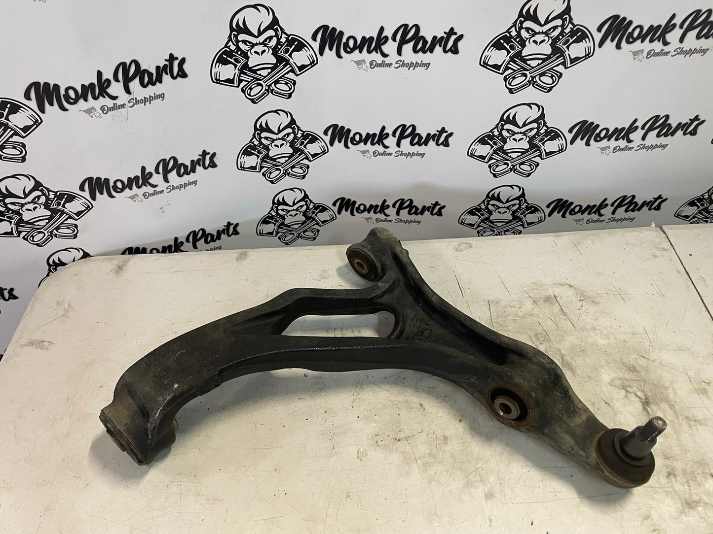 Brazo suspension izquierdo VW TOUAREG 7L0407153B