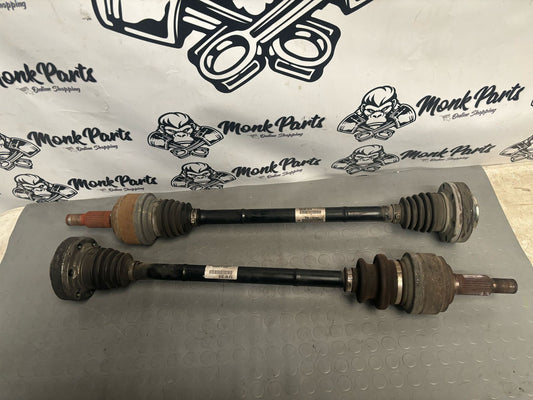 Transmisiones traseras PORSCHE CAYENNE 4.8 7L0501201B (PRECIO UNIDAD)