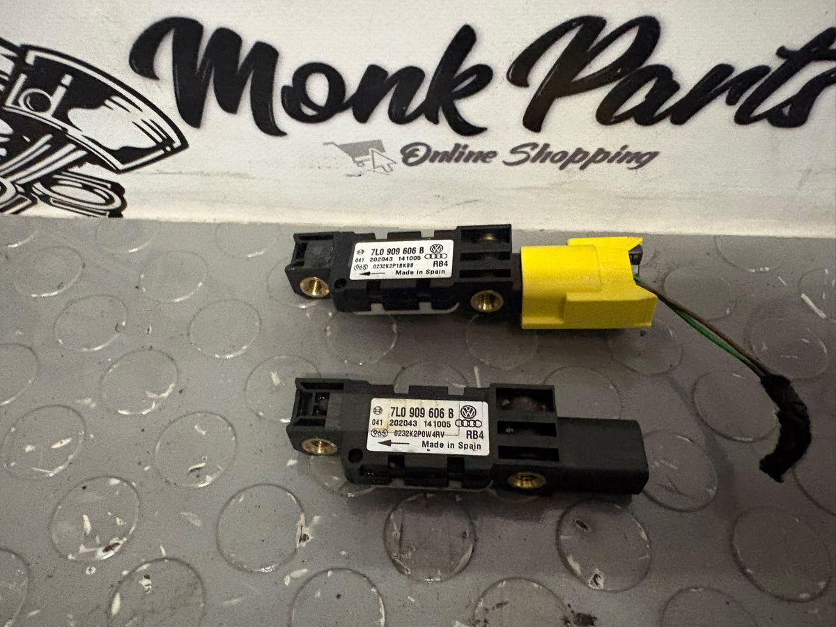 Sensores impacto PORSCHE CAYENNE y VW TOUAREG 7L0909606B (precio unidad)