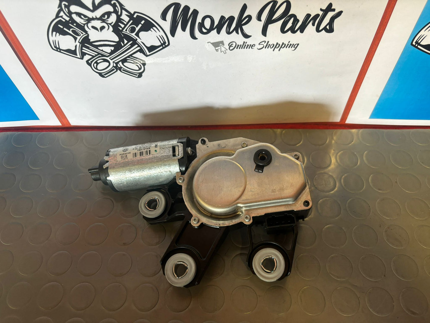 Motor limpia trasero VOLKSWAGEN TOUAREG 7L0955712C