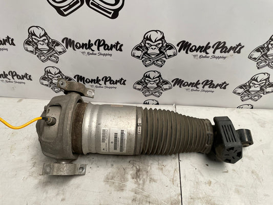 Amortiguador neumatica trasero derecho VW TOUAREG 7L6512022E