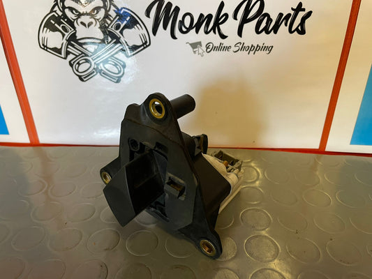 Cerradura maletero RENAULT CLIO II 2 8200060917