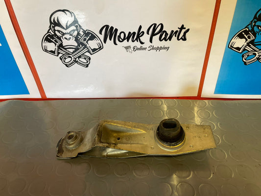 Soporte motor RENAULT LAGUNA II 8200250743