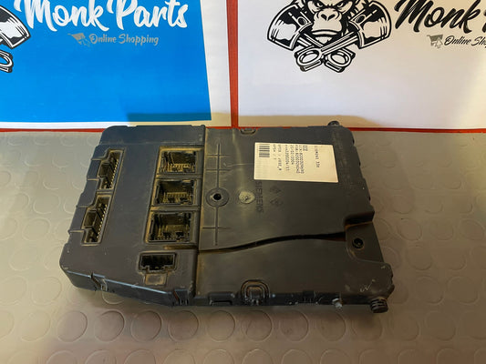 Caja reles / fusibles RENAULT MEGANE II 8200309690