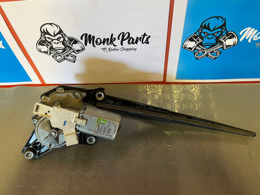 Motor limpia trasero RENAULT CLIO III 8200311486