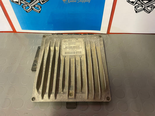 ECU Centralita motor RENAULT MEGANE II 1.5 8200334419