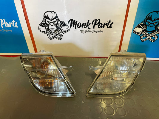 Pilotos delanteros NISSAN MICRA K12 89036989 89036988 (precio unidad)