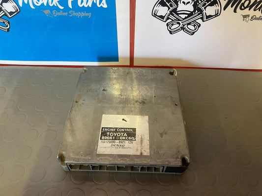 ECU Centralita motor TOYOTA HILUX 3.0 D4-D 89661-0KC60