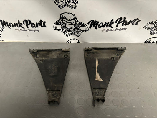 Soportes paragolpes trasero AUDI A4 B5 8D0807483 8D0807484 (PRECIO UNIDAD)