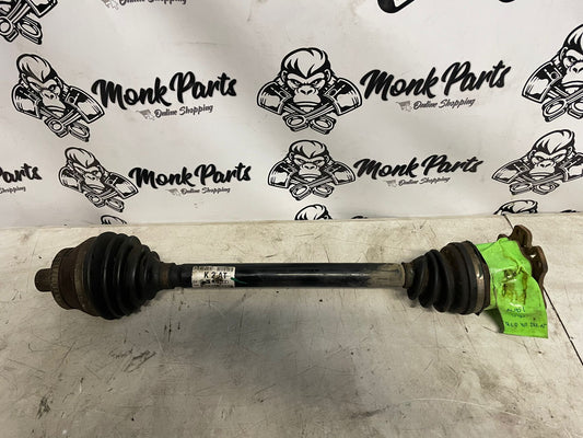 Transmision delantera derecha AUDI A4 B6 2.0 TDI 8E0407272AT