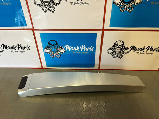 Moldura derecha pilar b PORSCHE CAYENNE 955 95555931701 955.559.317.01