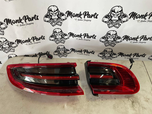 Faro trasero izquierdo PORSCHE MACAN 95B945095D 95B945093F