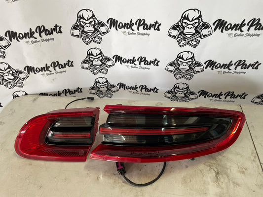 Faro trasero derecho PORSCHE MACAN 95B945096D 95B945094F