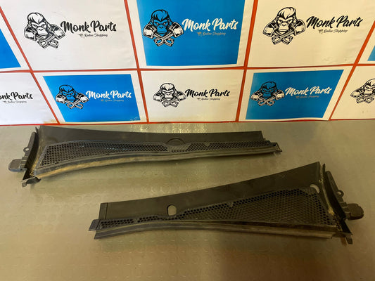 Torpedo limpia PEUGEOT 208 9673302777 9673302477