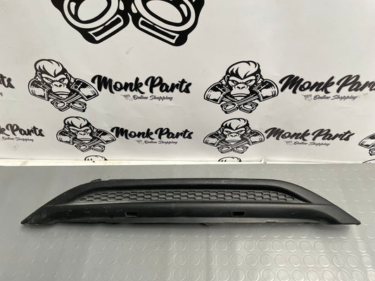 Moldura paragolpes trasero PEUGEOT 208 9803263077