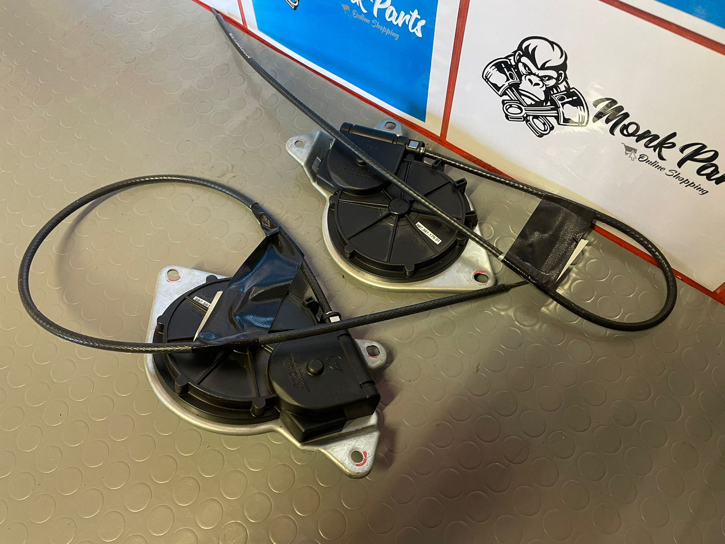 Motores capota PORSCHE BOXSTER 987 98756117901 98756118001 987.561.179.01 987.561.180.01