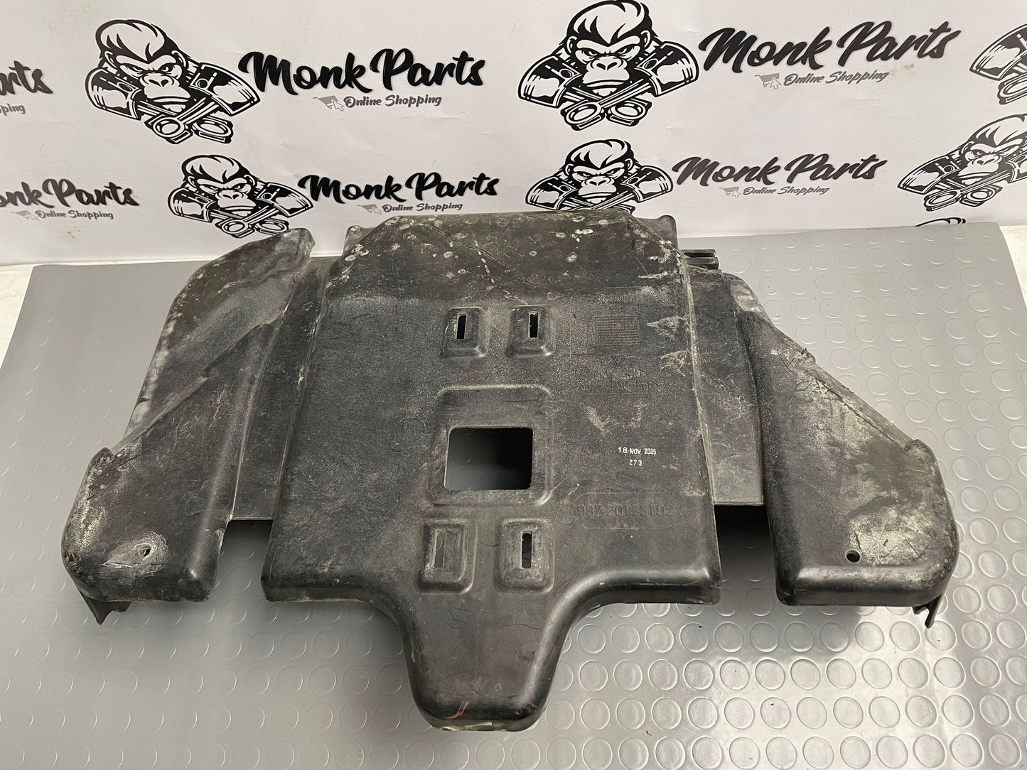 Protector deposito PORSCHE 911 997 y 987 BOXSTER CAYMAN 99720133102 997.201.331.02