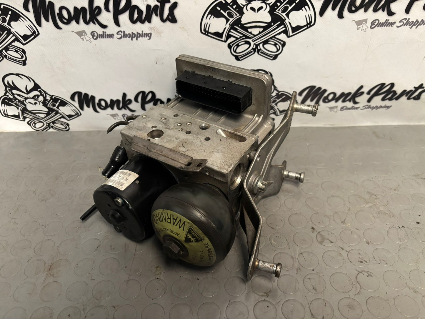 Modulo ABS MERCEDES CLS W219 y E W211 A0054317212 0265250088 0265960025